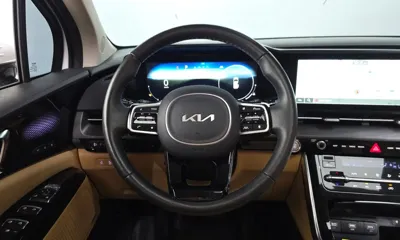 Kia Canival 2023, 56875 км, за 19364.58 USD - фото 13