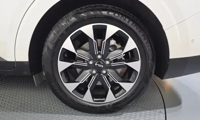 Kia Canival 2023, 56875 км, за 19364.58 USD - фото 21