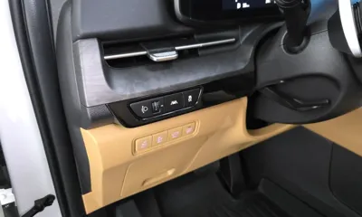 Kia Canival 2023, 56875 км, за 19364.58 USD - фото 28