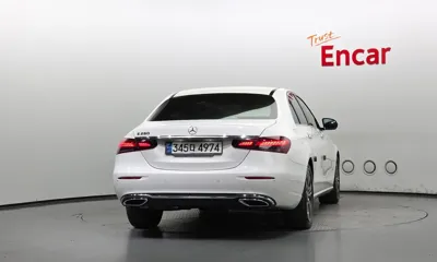 Mercedes-Benz E-Class 2021, 29506 км, за 24050.21 USD