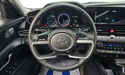 Hyundai Avante 2023, 136144 км, за 9518.18 USD - фото 14