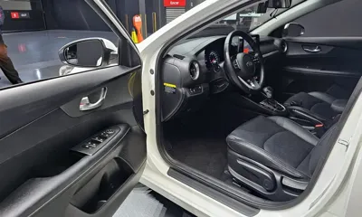 Kia K3 2019, 44106 км, за 7730.43 USD - фото 11