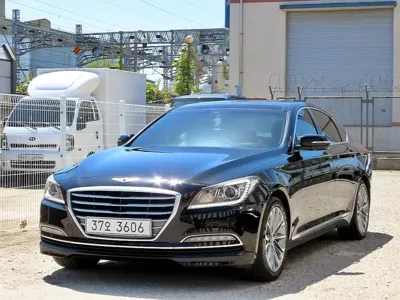 Hyundai Genesis 2014, 165687 км, за 5023.8 USD