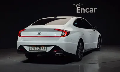 Hyundai Sonata 2022, 64634 км, за 9382.23 USD