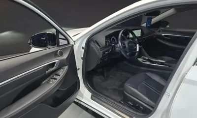 Hyundai Sonata 2022, 64634 км, за 9382.23 USD - фото 10