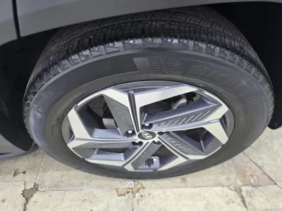Hyundai Tucson 2021, 53746 км, за 15960.92 USD - фото 20