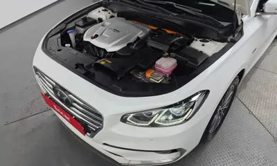 Hyundai Grandeur 2018, 153136 км, за 10863.92 USD - фото 6