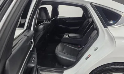 Hyundai Grandeur 2018, 153136 км, за 10863.92 USD - фото 12