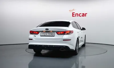 Kia K5 2019, 193656 км, за 4753.53 USD