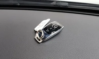 Mercedes-Benz S-Class 2018, 82389 км, за 30510.05 USD - фото 17