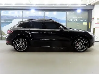 Porsche Macan 2017, 79916 км, за 27952.93 USD
