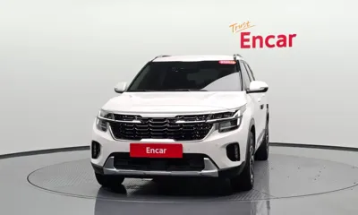 Kia Seltos 2023, 22686 км, за 16082.45 USD