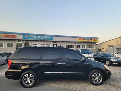 Kia Canival 2014, 255653 км, за 3013.24 USD