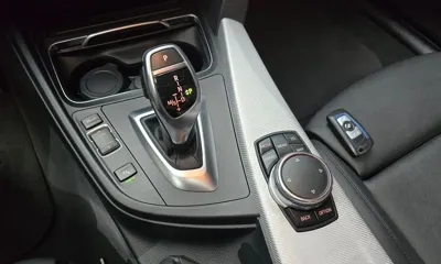 BMW 3-Series 2016, 119046 км, за 9712.59 USD - фото 9