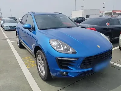 Porsche Macan 2016, 56800 км, за 17524.67 USD