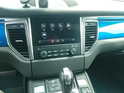 Porsche Macan 2016, 56800 км, за 17524.67 USD - фото 13