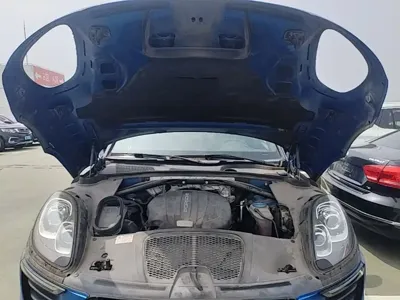 Porsche Macan 2016, 56800 км, за 17524.67 USD - фото 20