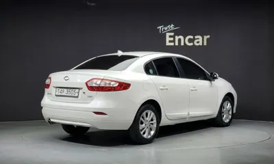 Renault-KoreaSamsung SM3 2015, 72700 км, за 2145.22 USD