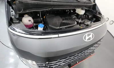 Hyundai Staria 2024, 37543 км, за 20662.23 USD - фото 6