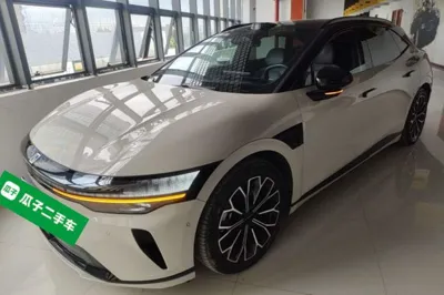 Zeekr 007GT · 2025 год
