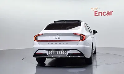 Hyundai Sonata 2021, 81375 км, за 11356.18 USD