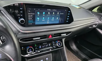 Hyundai Sonata 2021, 81375 км, за 11270.36 USD - фото 14