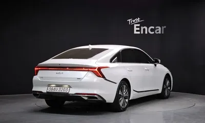 Kia K8 2023, 117594 км, за 14948.57 USD