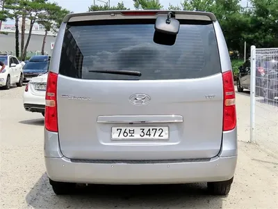 Hyundai Starex 2018, 107333 км, за 10416.94 USD