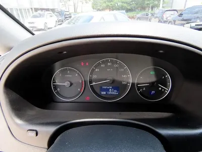 Hyundai Starex 2018, 107333 км, за 10402.04 USD - фото 9