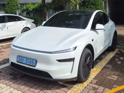 Tesla Model Y 2026, 928 км, за 23434.42 USD