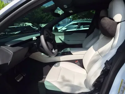 Tesla Model Y 2026, 928 км, за 23257.34 USD - фото 7