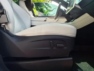 Tesla Model Y 2026, 928 км, за 23257.34 USD - фото 13