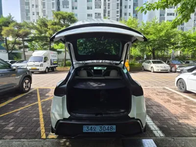 Tesla Model Y 2026, 928 км, за 23257.34 USD - фото 19
