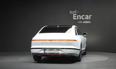 Hyundai Grandeur 2023, 28933 км, за 28428.34 USD