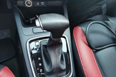 Kia KX Cross 2017, 66400 км, за 6805 USD - фото 16
