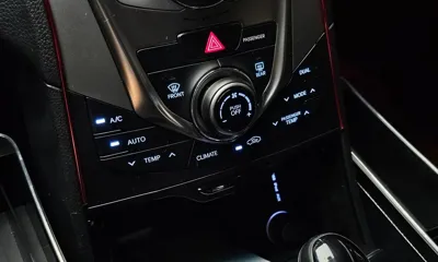 Hyundai Grandeur 2013, 144455 км, за 650061.52 USD - фото 32