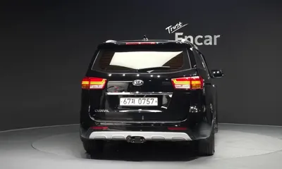 Kia Canival 2016, 270697 км, за 4030.42 USD