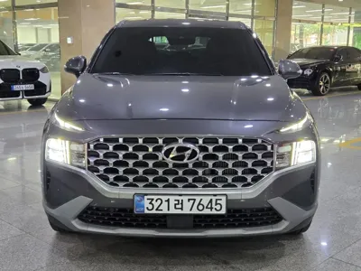 Hyundai Santafe 2021, 34213 км, за 15302.46 USD