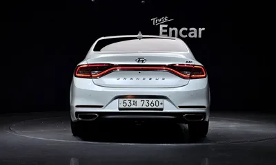Hyundai Grandeur 2018, 99511 км, за 9393.06 USD
