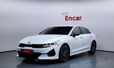 Kia K5 · 2021 год