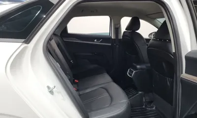 Kia K5 2021, 85480 км, за 13981.88 USD - фото 12