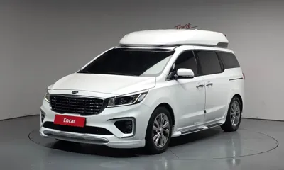 Kia Canival · 2020 год