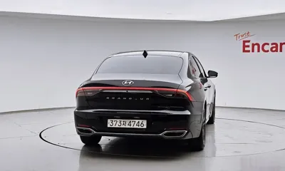 Hyundai Grandeur 2021, 75449 км, за 12026.26 USD