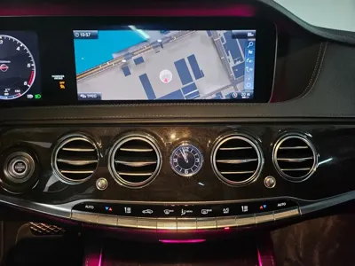 Mercedes-Benz S-Class 2019, 60000 км, за 31140.08 USD - фото 10