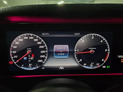 Mercedes-Benz S-Class 2019, 60000 км, за 31140.08 USD - фото 11
