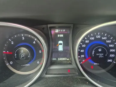 Hyundai Santafe 2015, 133357 км, за 5645.27 USD - фото 8