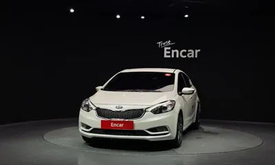 Kia K3 2015, 85692 км, за 4726.27 USD
