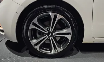 Kia K3 2015, 85692 км, за 4726.27 USD