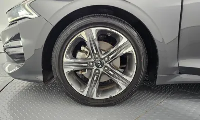 Kia K5 2021, 77895 км, за 11105.24 USD