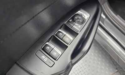 Kia K5 2021, 77895 км, за 11105.24 USD - фото 17